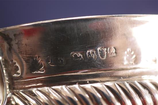 An early 19th century provincial demi spiral fluted silver porringer, 6 oz.